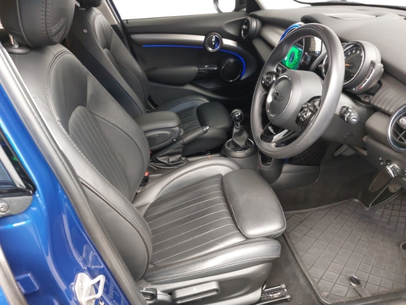 Used MINI Cooper 2020 for sale - 76160784: Photo 6