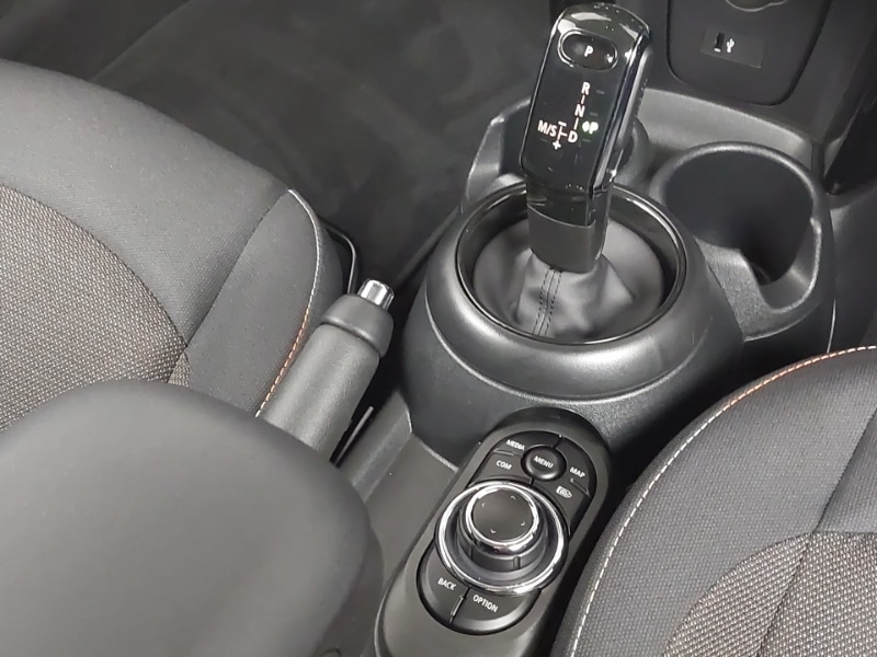 Used MINI Hatch 2023 for sale - 76498381: Photo 10