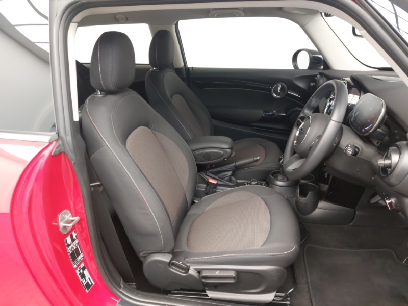 Used MINI Hatch 2023 for sale - 76498381: Photo 11