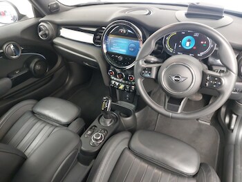 Used MINI Hatch 2022 for sale - 77580184: Photo