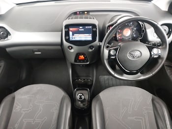 Used Toyota AYGO 2018 for sale - 78747654: Photo