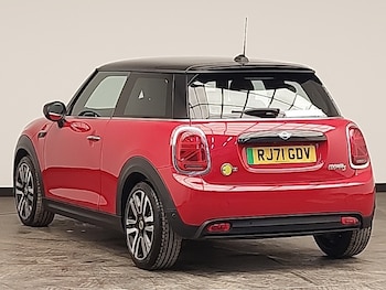 Used MINI Hatch 2021 for sale - 77606211: Photo