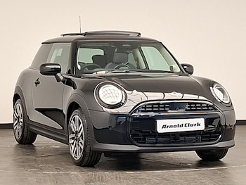 Used MINI Cooper 2026 for sale - 79092330: Photo