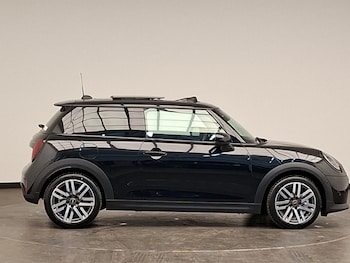 Used MINI Cooper 2026 for sale - 79092330: Photo