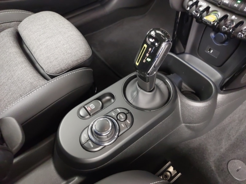 Used MINI Hatch 2023 for sale - 77689932: Photo 10