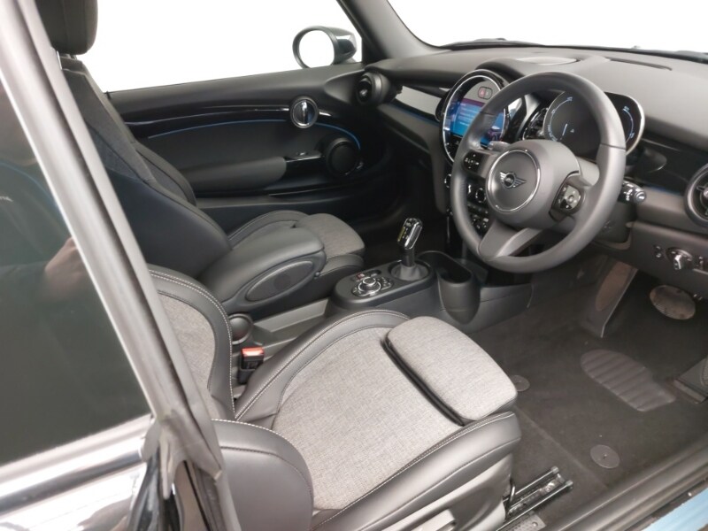 Used MINI Hatch 2023 for sale - 77689932: Photo 6