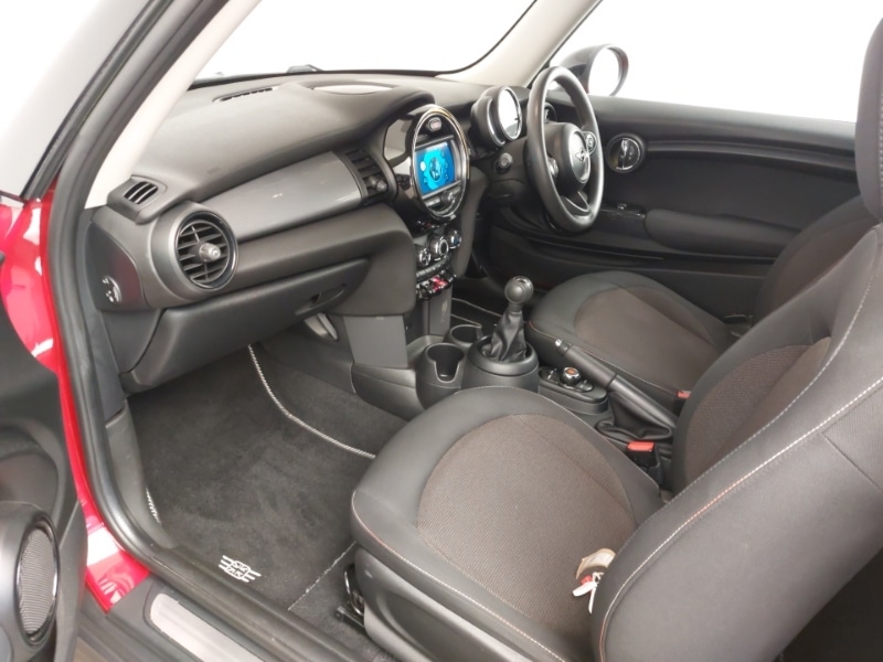 Used MINI Hatch 2019 for sale - 77252426: Photo 7