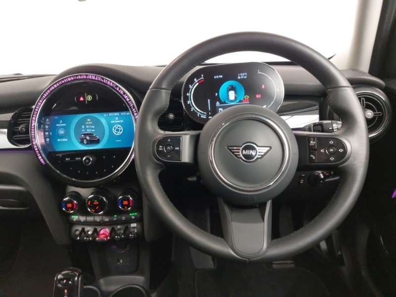 Used MINI Hatch 2023 for sale - 77130079: Photo 5