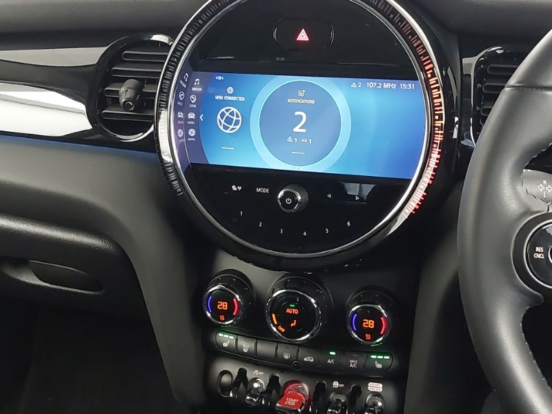 Used MINI Hatch 2022 for sale - 77922847: Photo 8