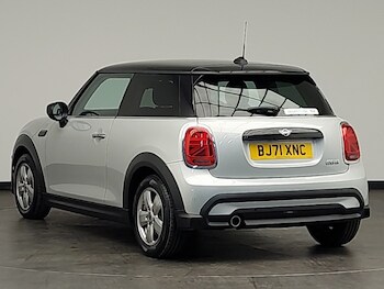 Used MINI Cooper 2021 for sale - 77304409: Photo