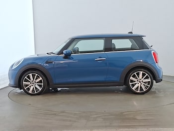 Used MINI Hatch 2022 for sale - 78816800: Photo