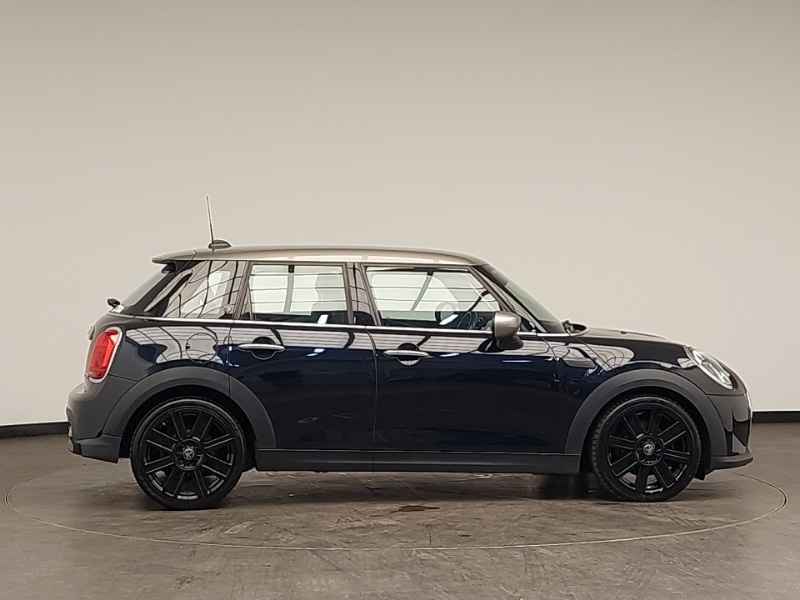 Used MINI Cooper 2021 for sale - 76560606: Photo 2
