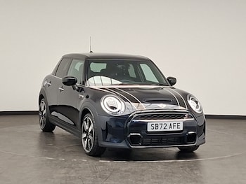 Used MINI Hatch 2022 for sale - 79176070: Photo