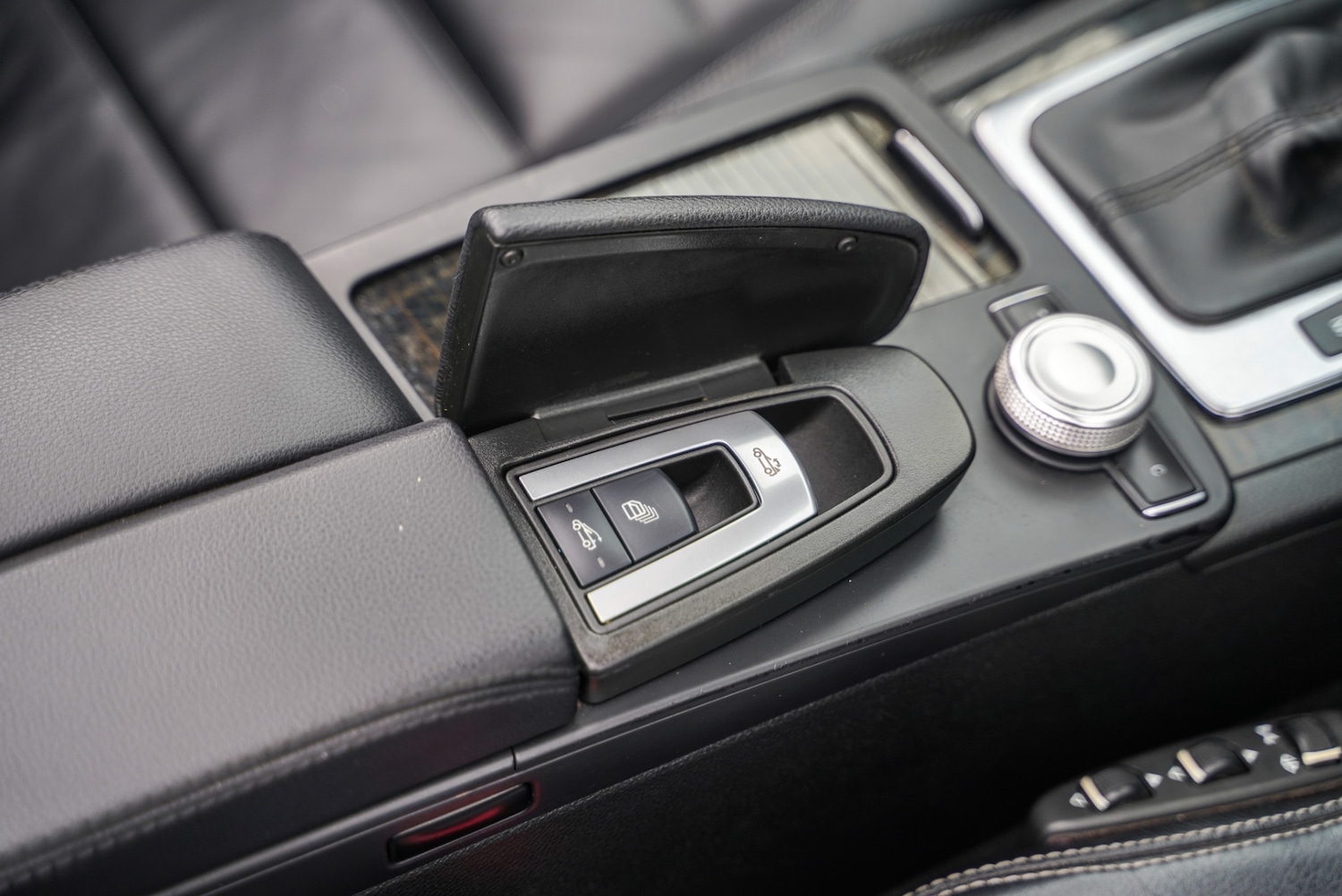 Used Mercedes-Benz E Class 2011 for sale - 76275928: Photo 13