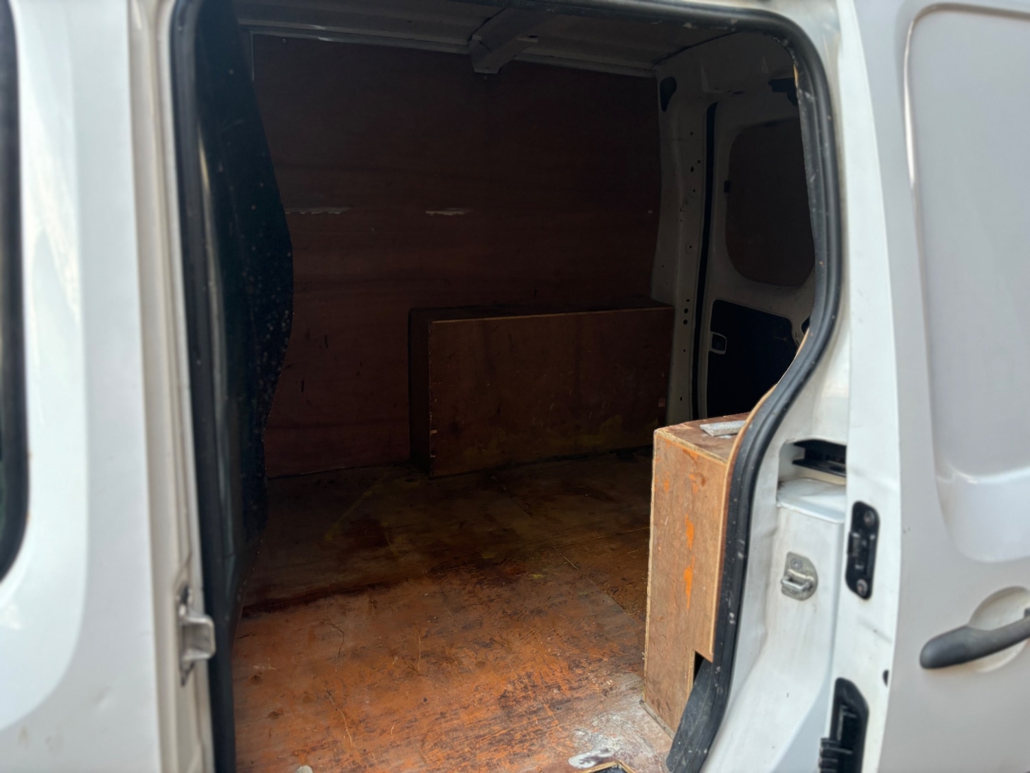 Used Renault Kangoo 2014 for sale - 76862035: Photo 11