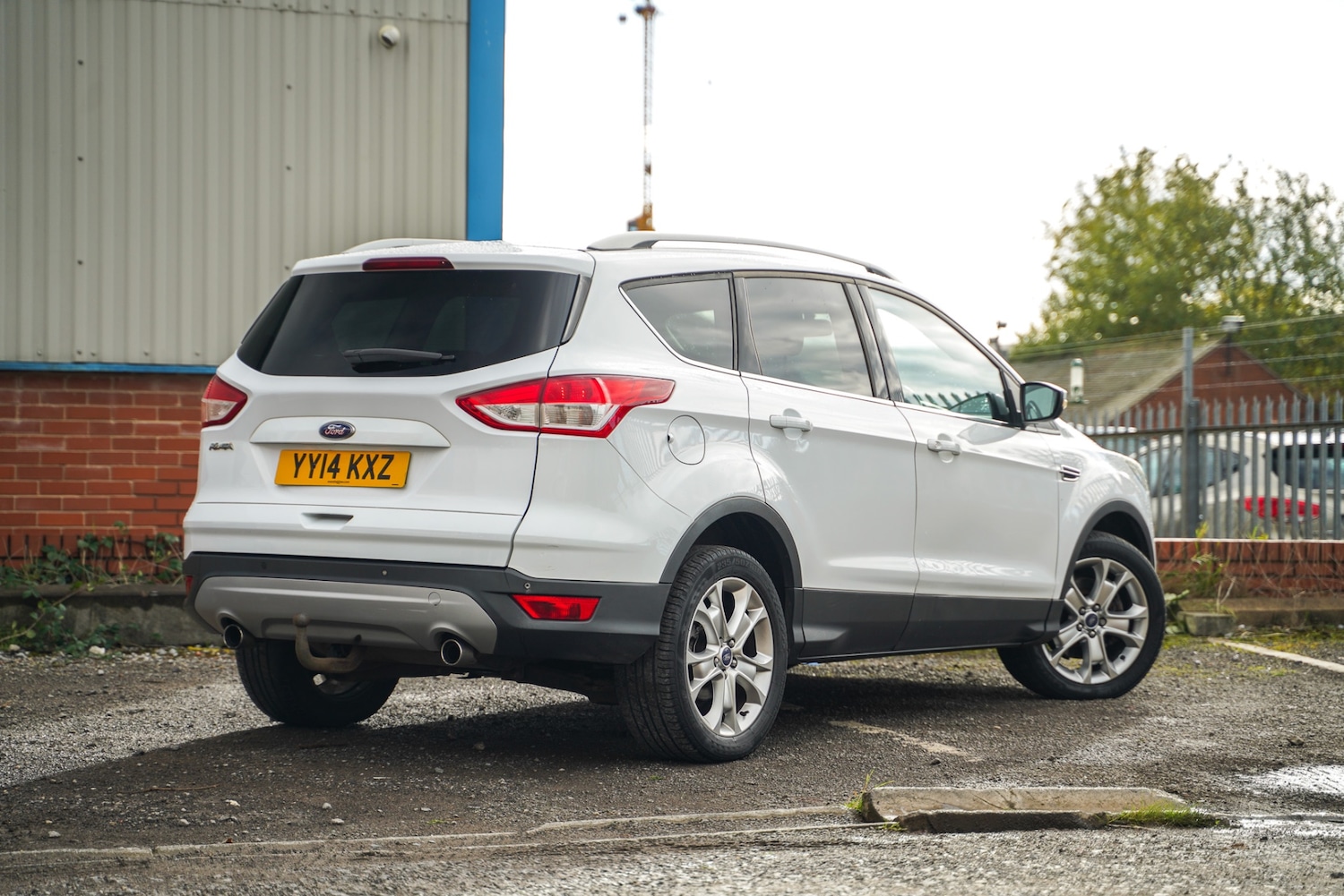Used Ford Kuga 2014 for sale - 76414995: Photo 2