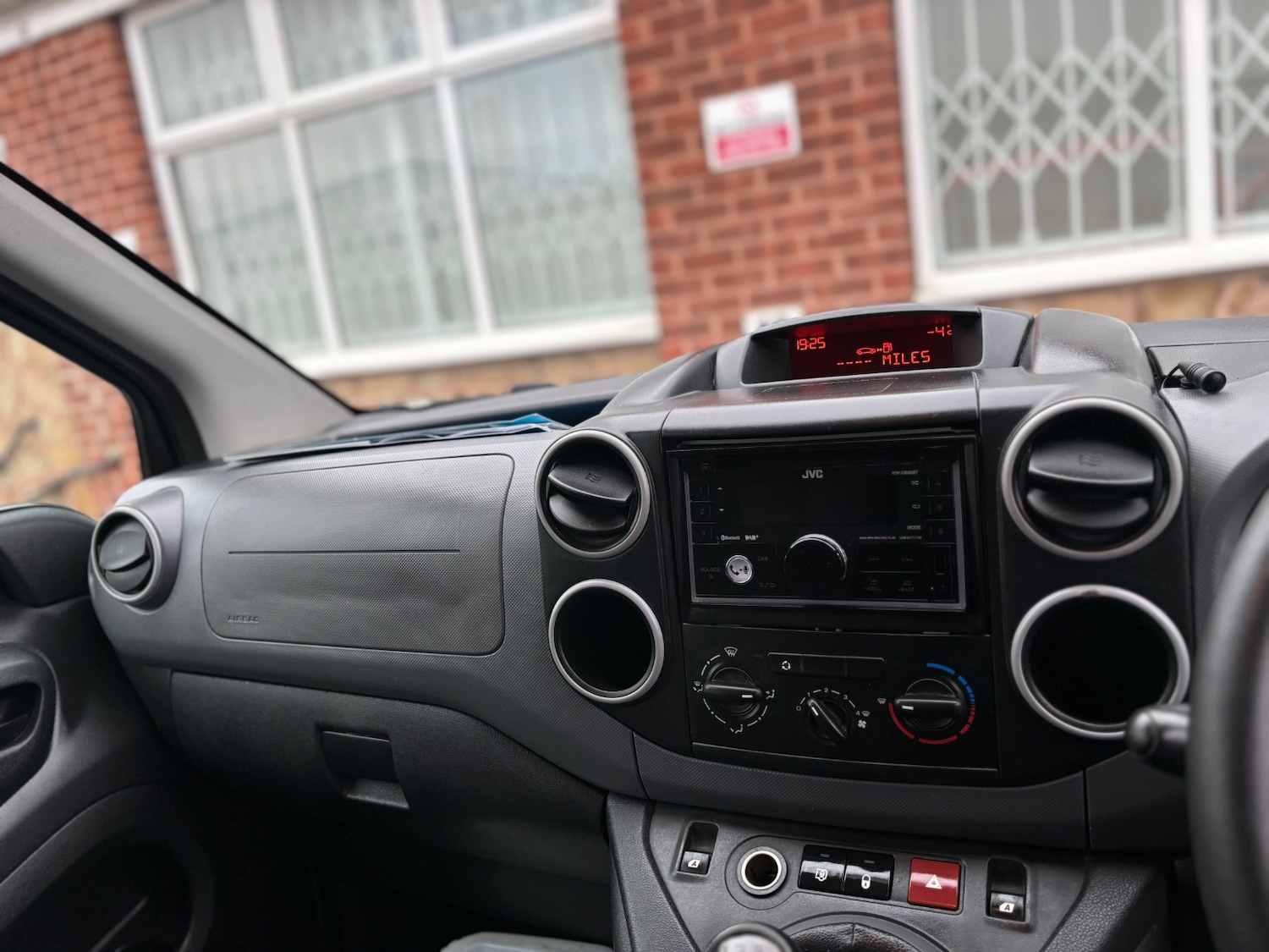 Used Peugeot Partner 2012 for sale - 76414977: Photo 16