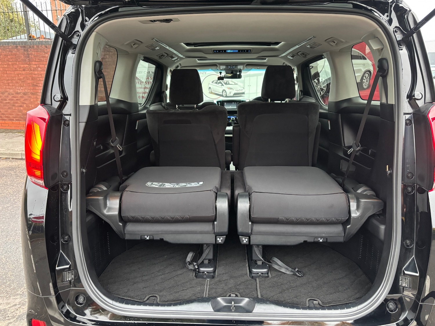 Used Toyota Alphard 2025 for sale - 77240731: Photo 24