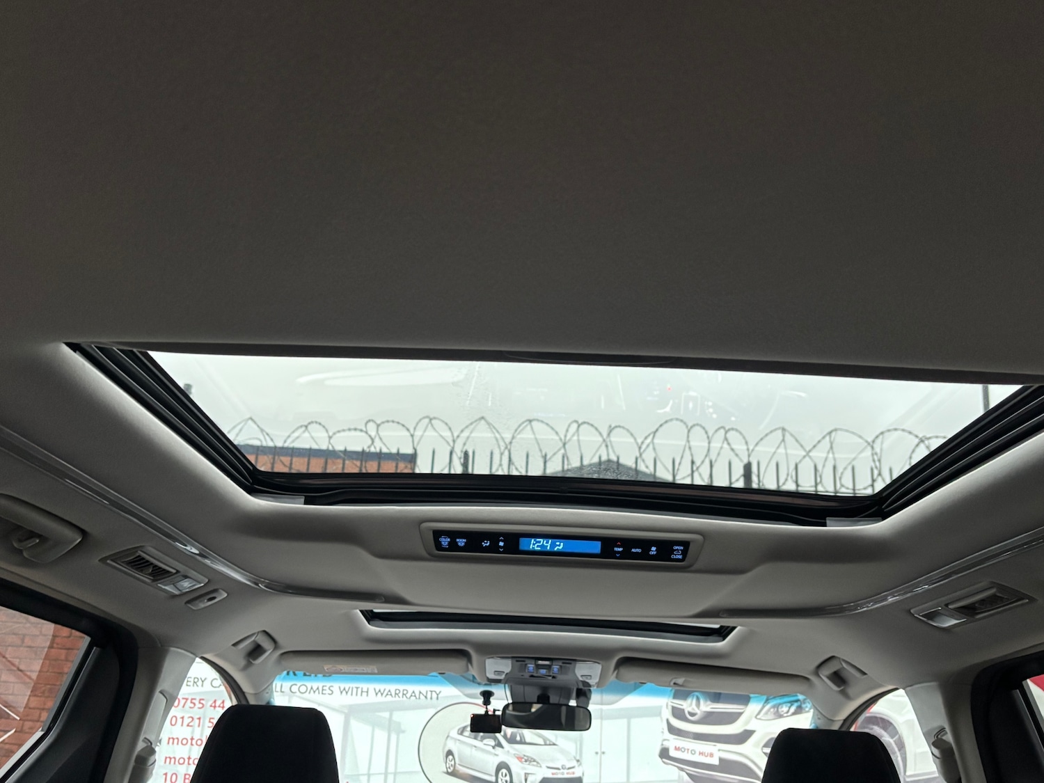 Used Toyota Alphard 2025 for sale - 77240731: Photo 26