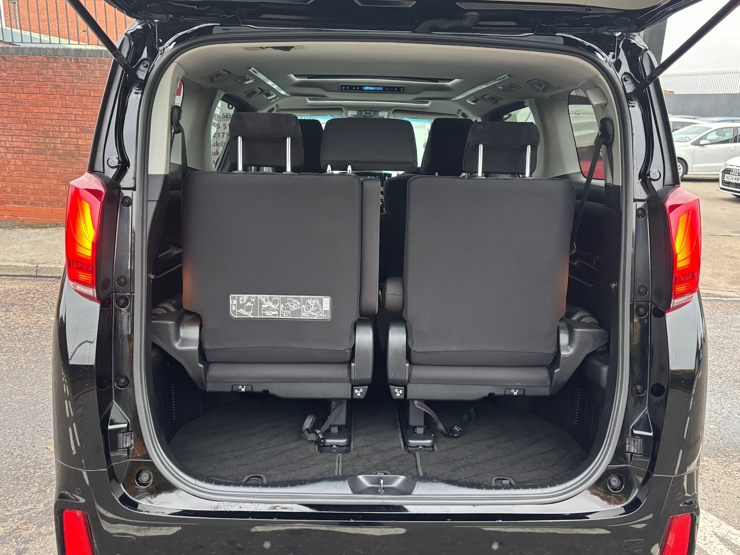 Used Toyota Alphard 2025 for sale - 77240731: Photo 28