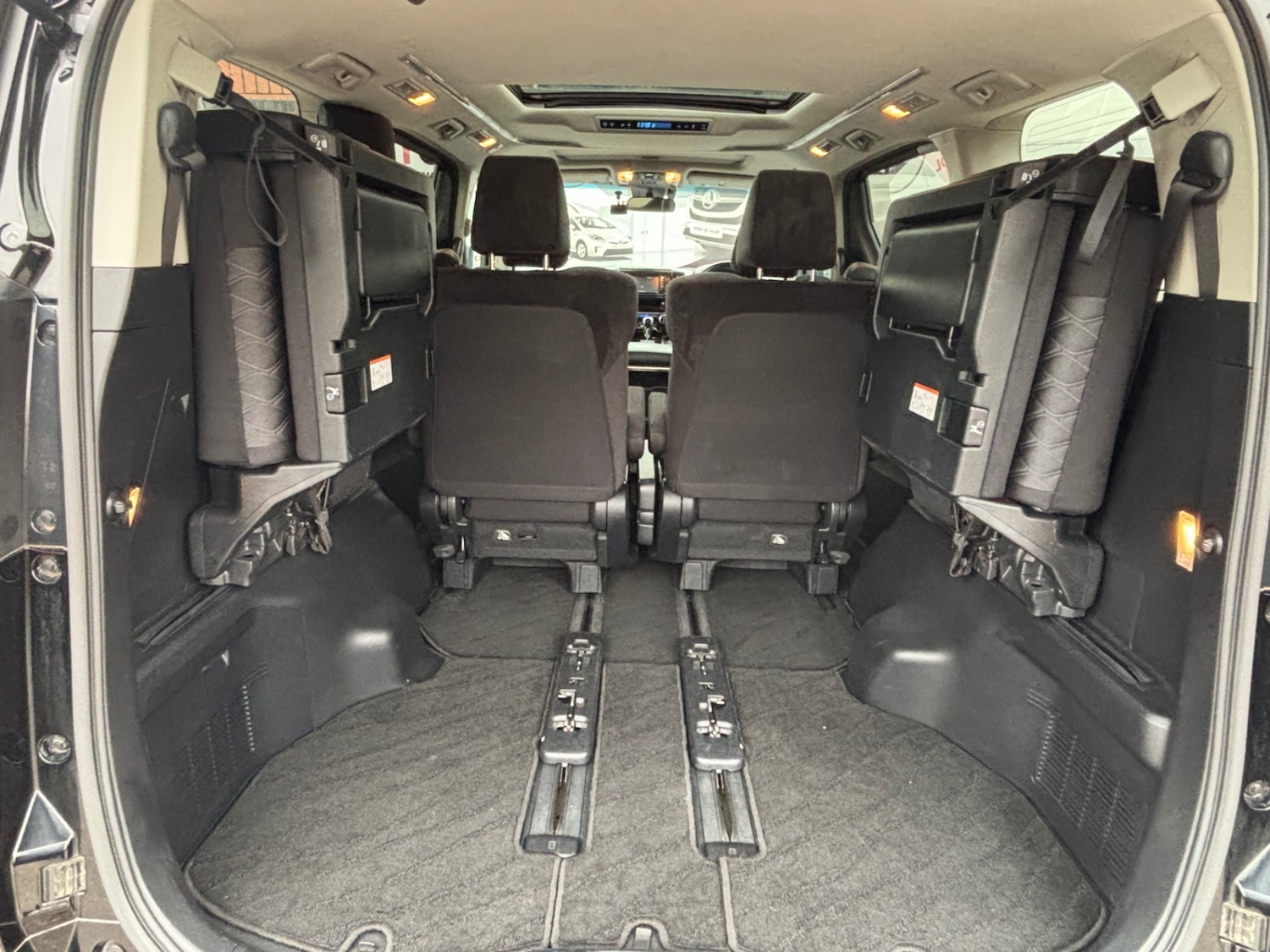 Used Toyota Alphard 2025 for sale - 77240731: Photo 8