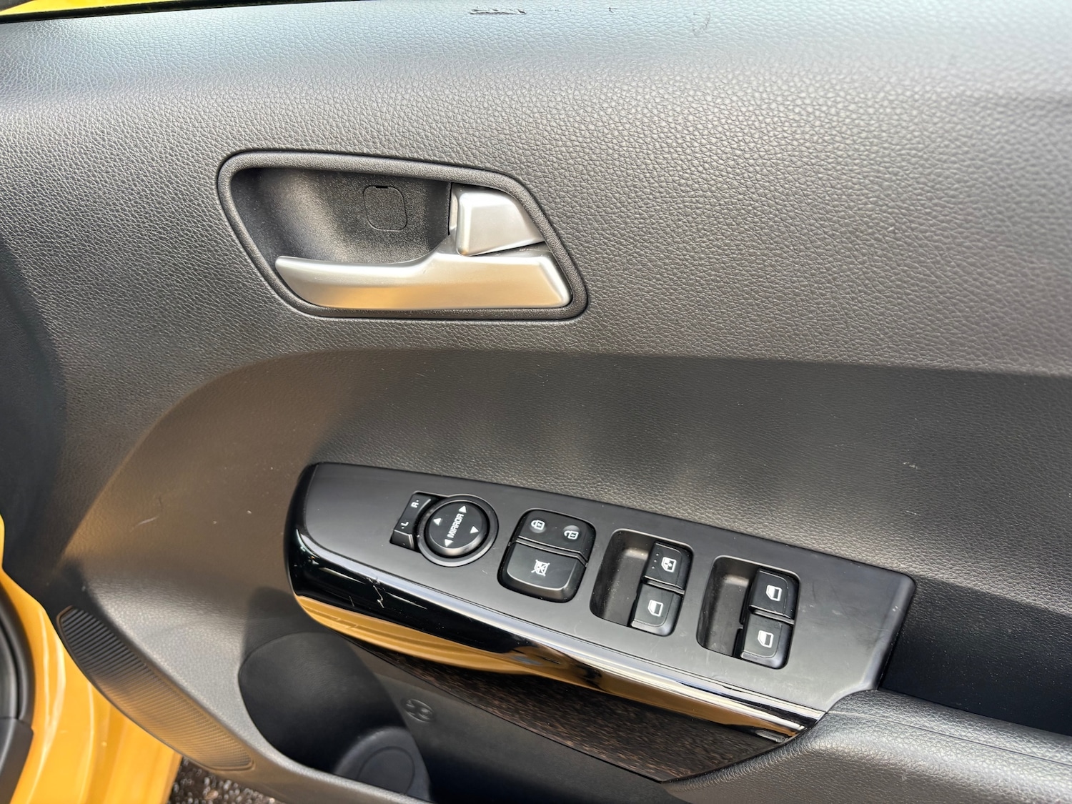 Used Kia Picanto 2024 for sale - 76427843: Photo 10