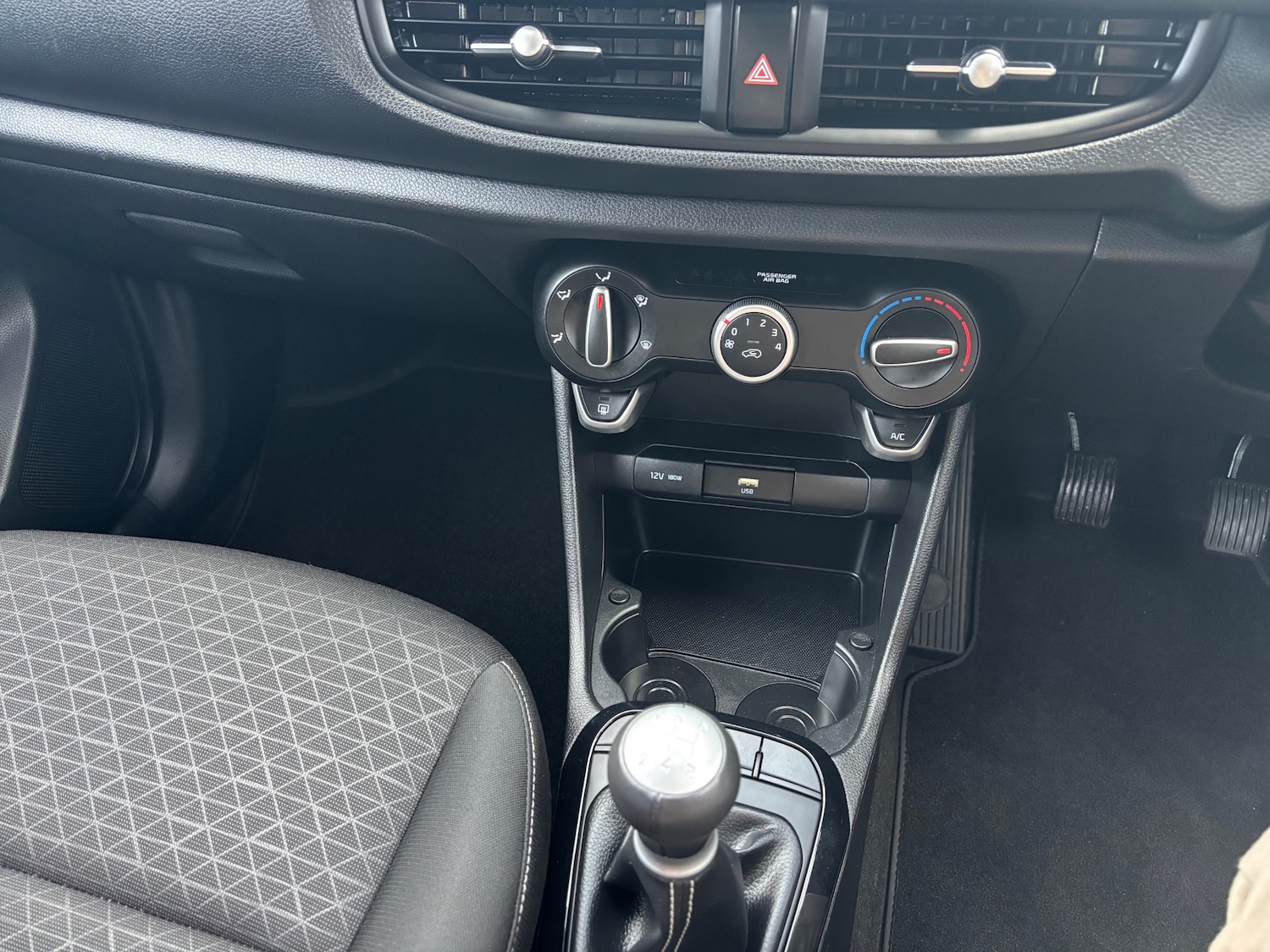 Used Kia Picanto 2024 for sale - 76427843: Photo 16