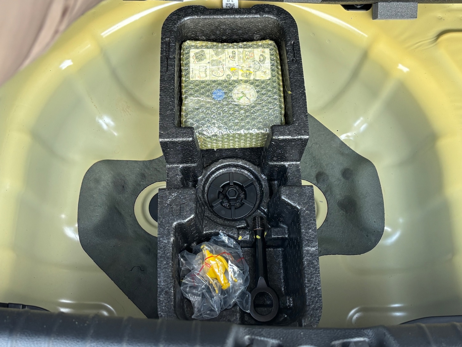 Used Kia Picanto 2024 for sale - 76427843: Photo 8