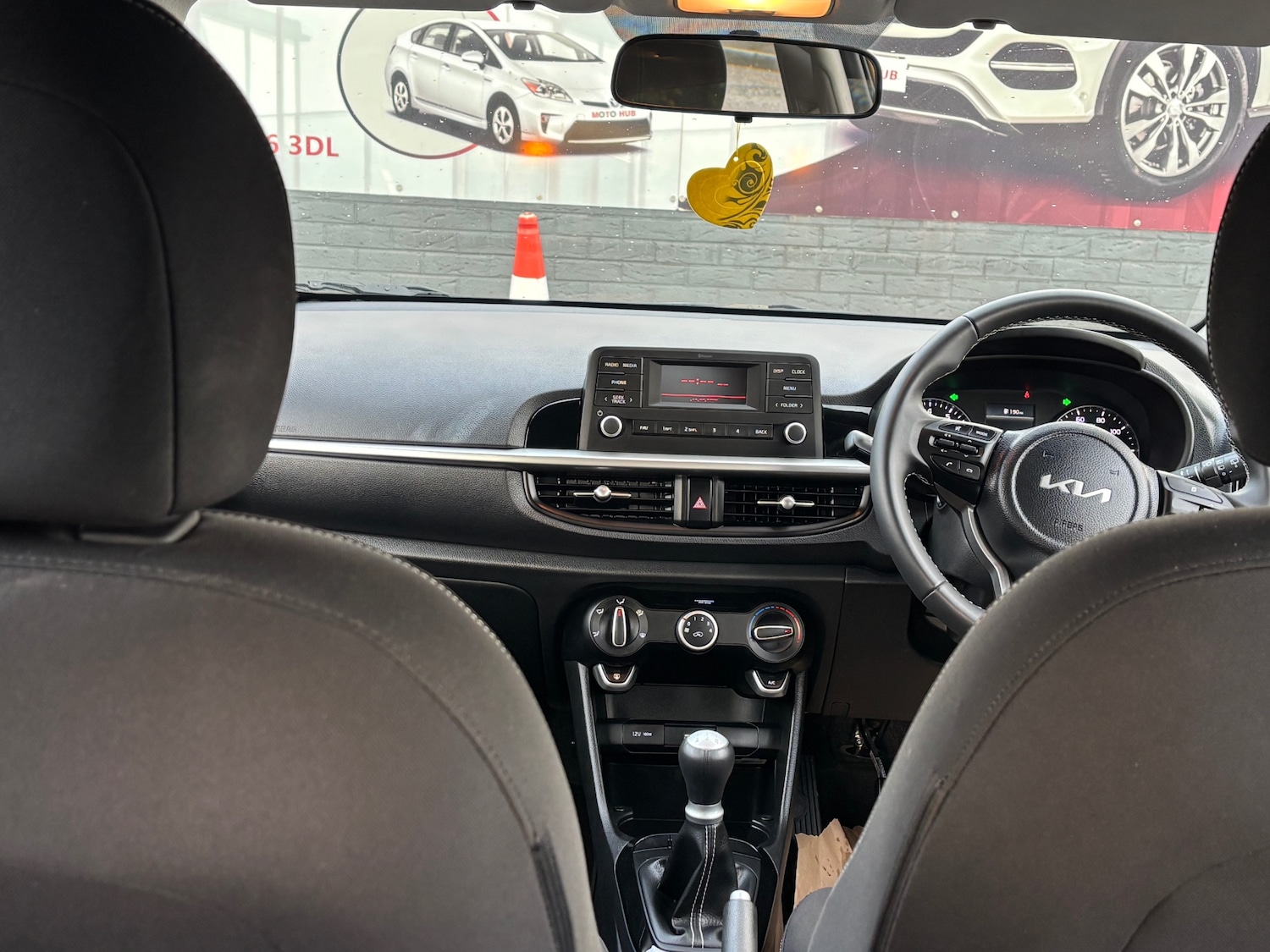 Used Kia Picanto 2024 for sale - 76427843: Photo 9