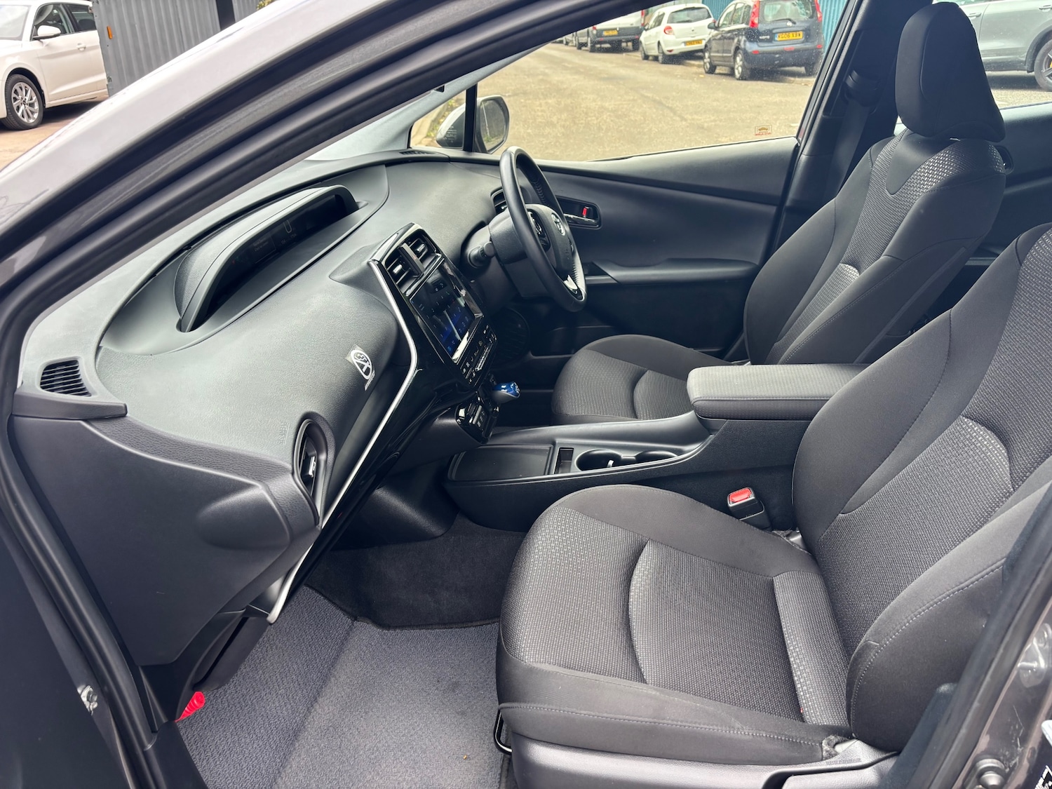 Used Toyota Prius 2025 for sale - 75713198: Photo 19