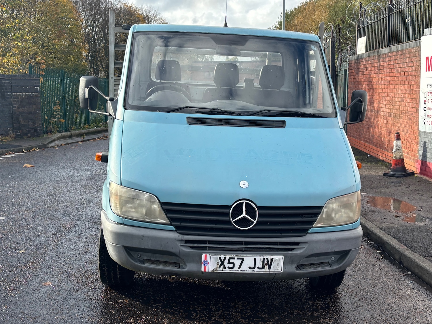 Used Mercedes-Benz Sprinter 2000 for sale - 76427872: Photo 1