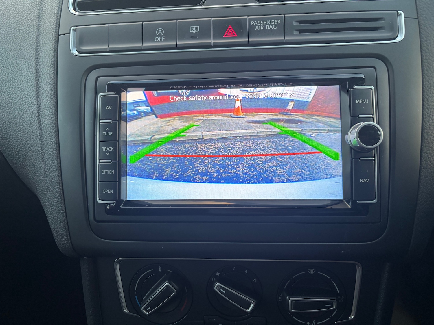 Used Volkswagen Polo for sale - 76275225: Photo 8