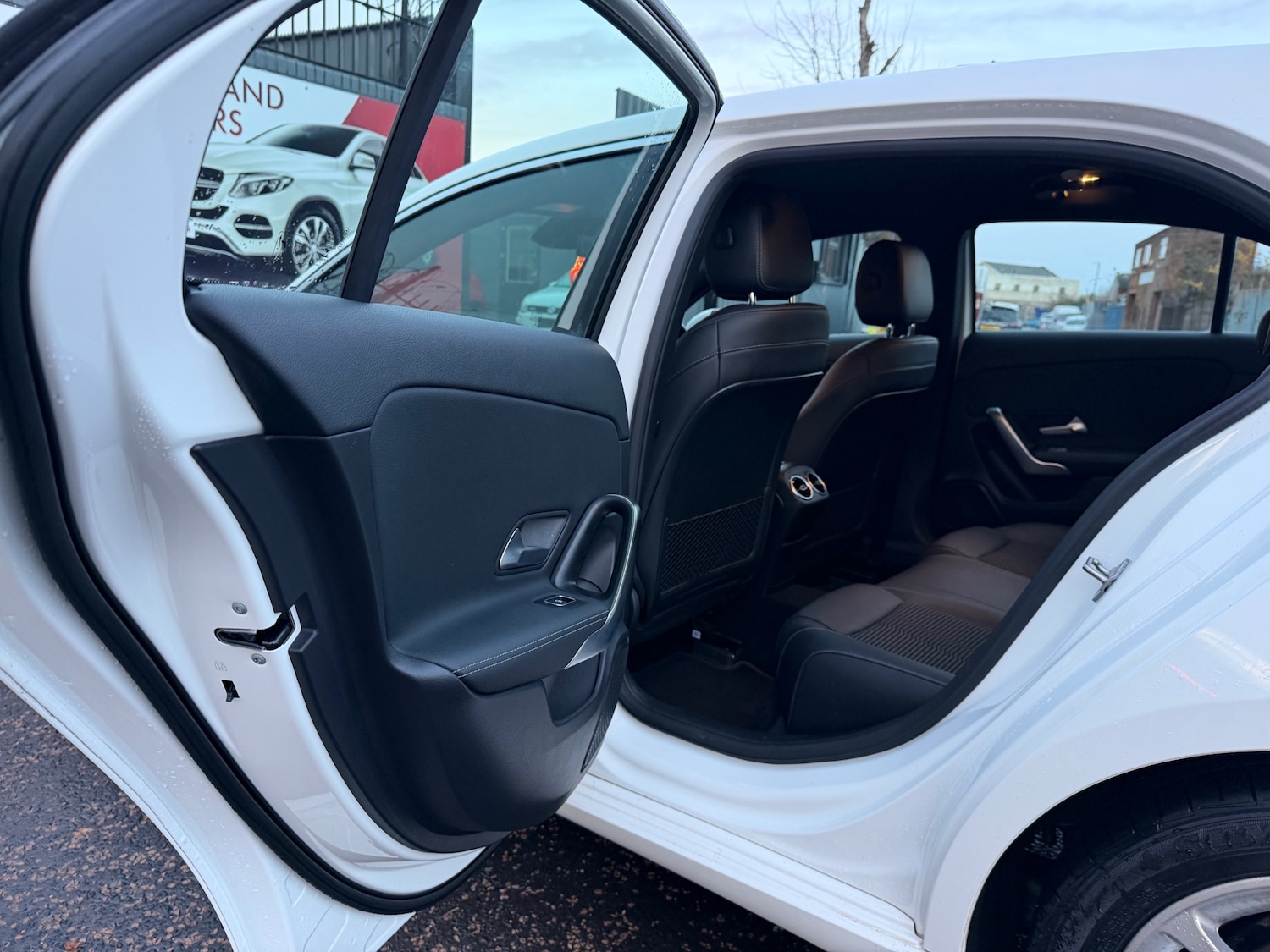 Used Mercedes-Benz A-Class 2019 for sale - 76945724: Photo 24