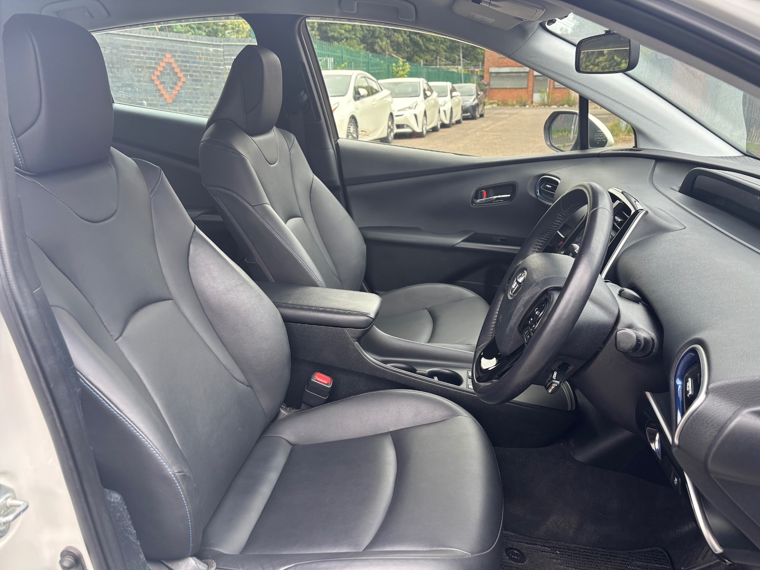 Used Toyota Prius 2025 for sale - 75713206: Photo 14