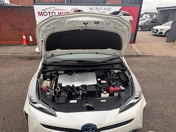Used Toyota Prius undefined for sale - 75713206: Photo