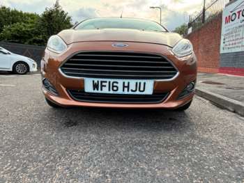 2016 (16) - 1.25 82 Zetec 3dr