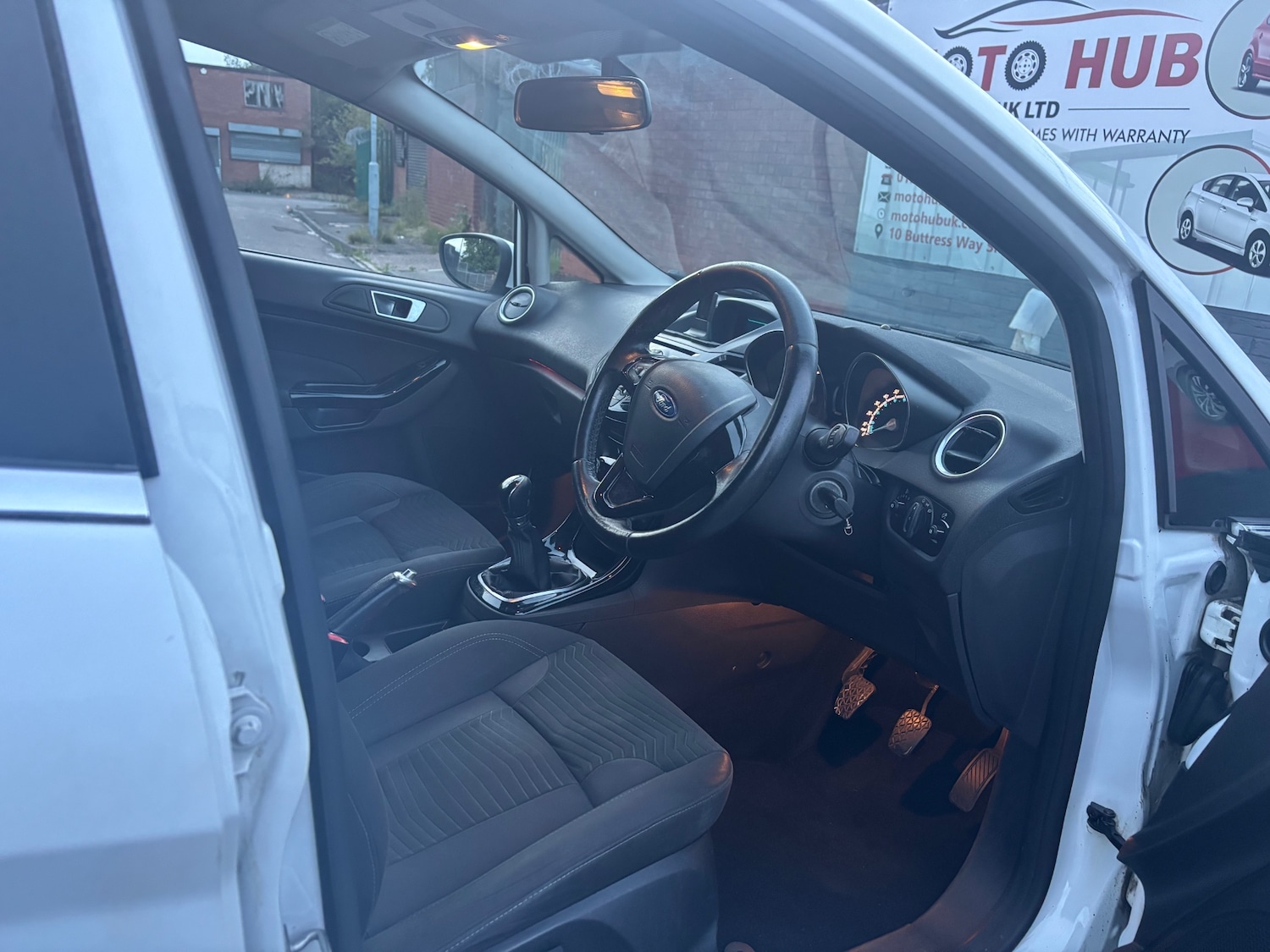 Used Ford Fiesta 2015 for sale - 76196384: Photo 10