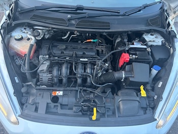 Used Ford Fiesta 2015 for sale - 76196384: Photo