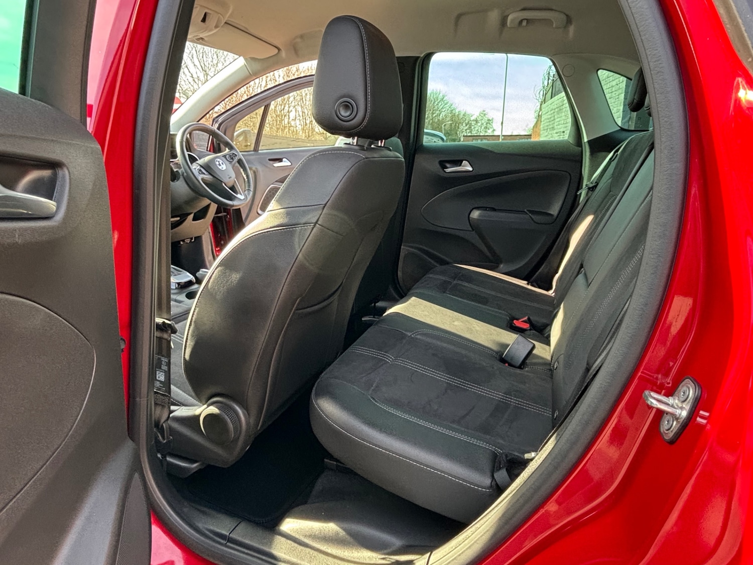 Used Vauxhall Crossland 2024 for sale - 77106242: Photo 5