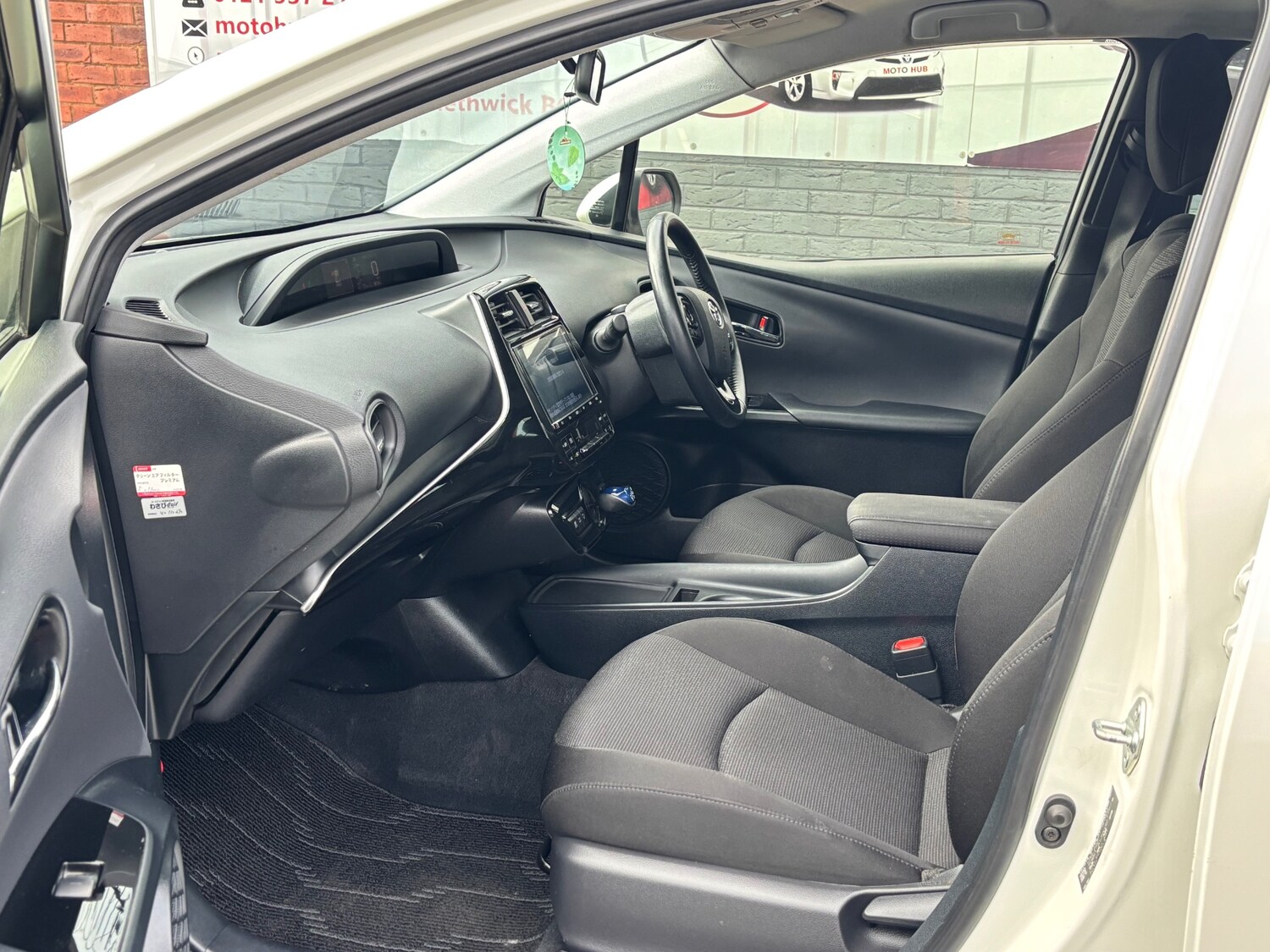 Used Toyota Prius 2024 for sale - 75612205: Photo 23