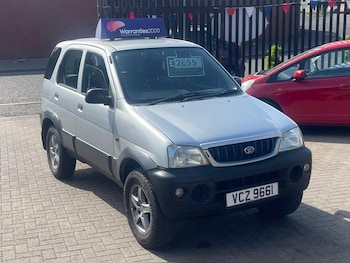 2004 - 1.3 Tracker 5dr