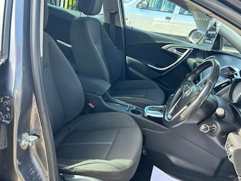 Used Vauxhall Astra 2011 for sale - 78226223: Photo