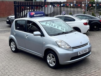 Used Daihatsu Sirion 2005 for sale - 76504650: Photo