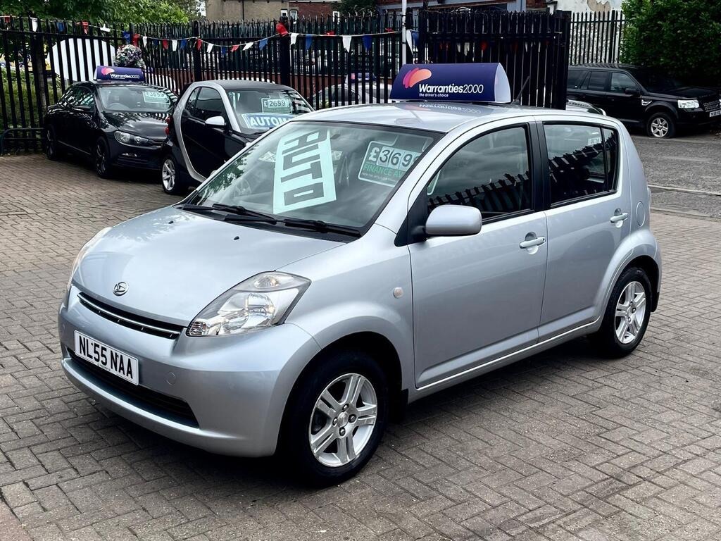 Used Daihatsu Sirion 2005 for sale - 76504650: Photo 3