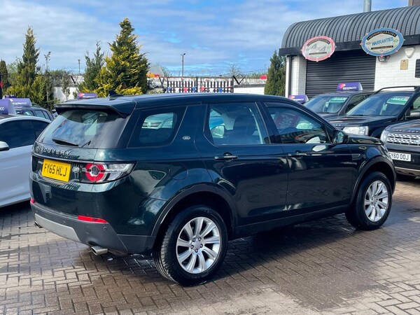 Used Land Rover Discovery Sport 2015 for sale - 74314083: Photo 11