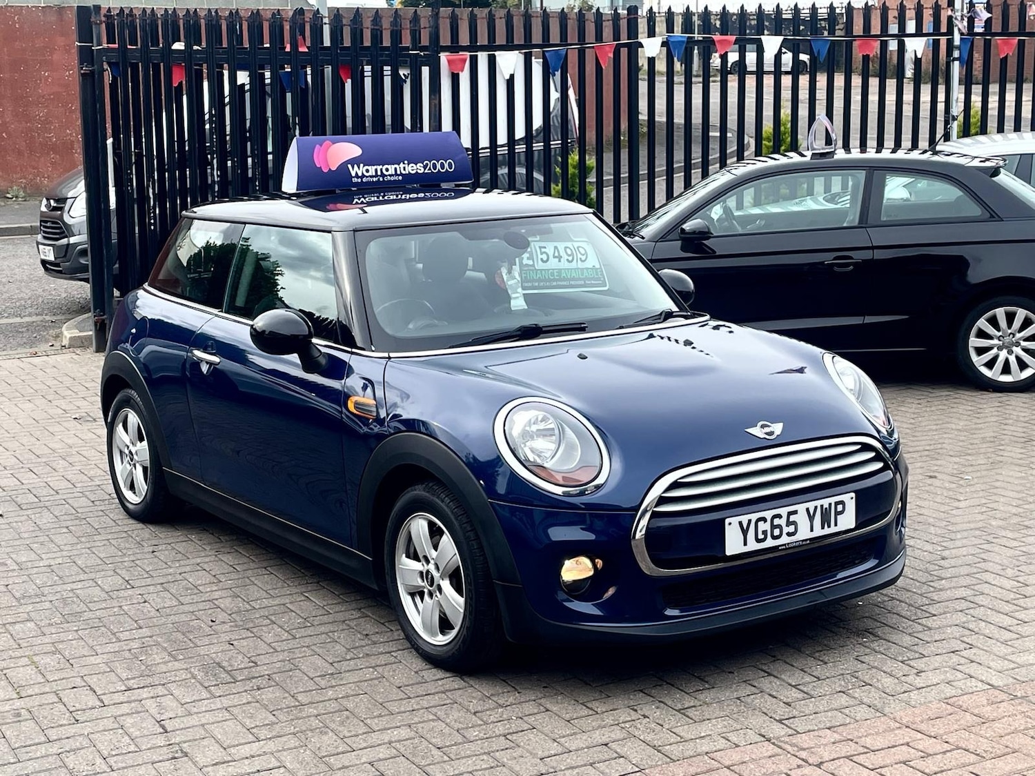 Used MINI Hatch 2015 for sale - 76102433: Photo 1