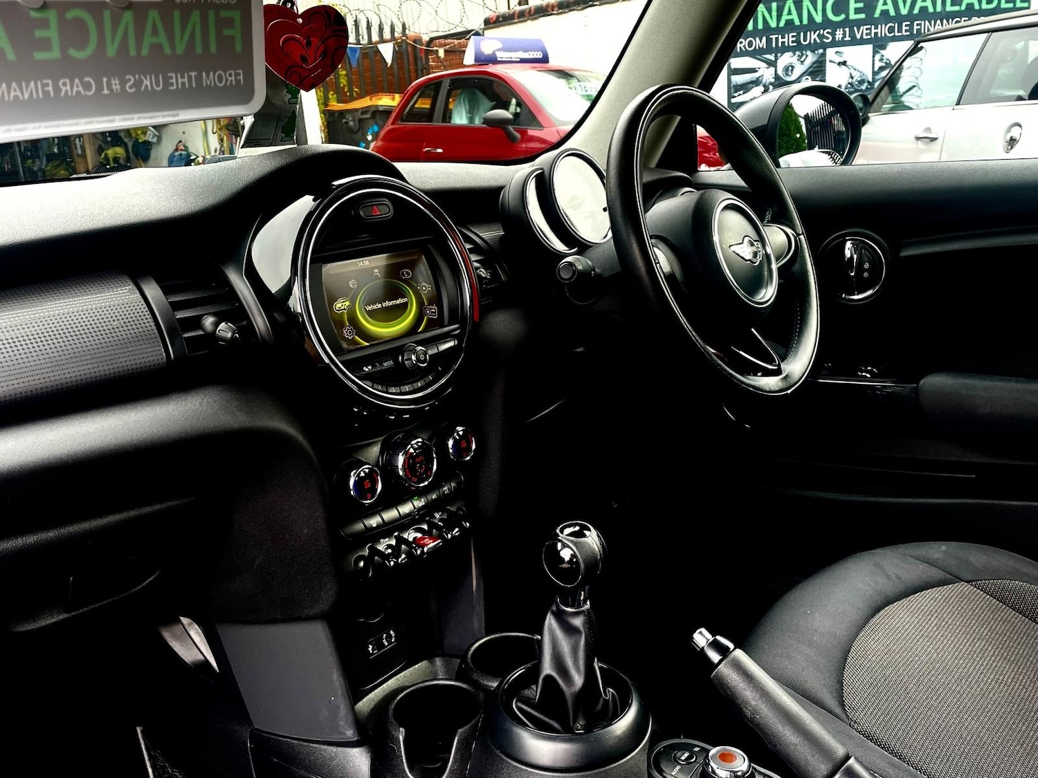 Used MINI Hatch 2015 for sale - 76102433: Photo 4