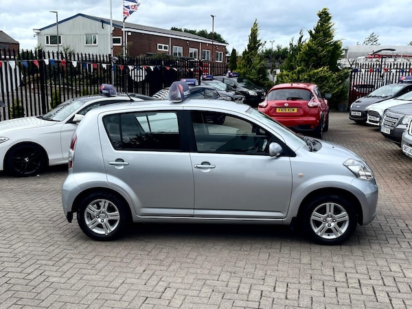 Used Daihatsu Sirion 2005 for sale - 75147614: Photo 7