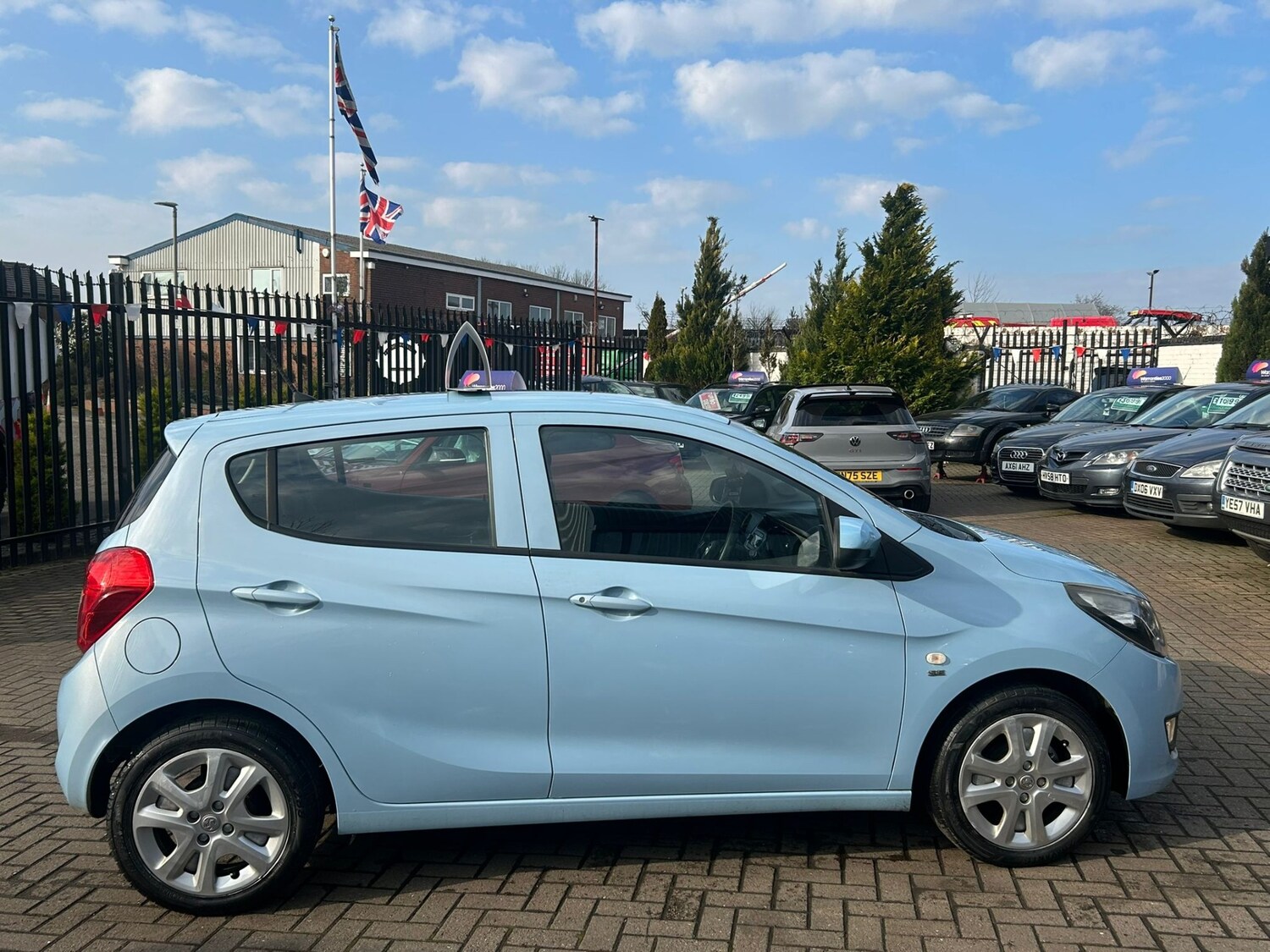 Used Vauxhall Viva 2016 for sale - 77762232: Photo 9