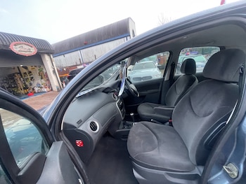 Used Citroen C3 2006 for sale - 77137997: Photo